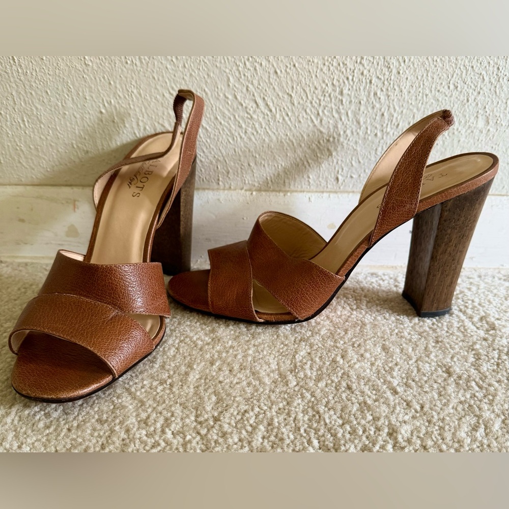 Size 9 leather Talbots sandals/heels.  Great condition!